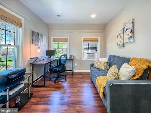 433 Jefferson Ave, Yardley PA  19067-2135 exterior