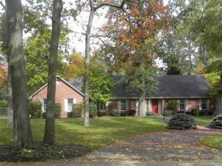 6625 Woodbriar Ln, Greenville OH  45331-8236 exterior