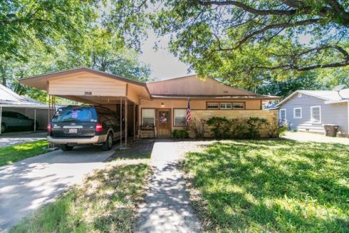 1918 China St, Fife, TX 76825-7310