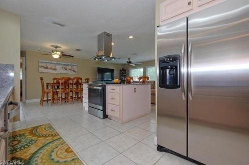 117 54th Ter, Cape Coral, FL 33914-7133