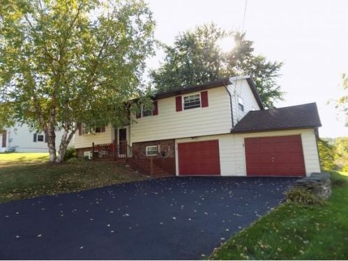 2471 Maria Blvd, Binghamton, NY 13903-2725