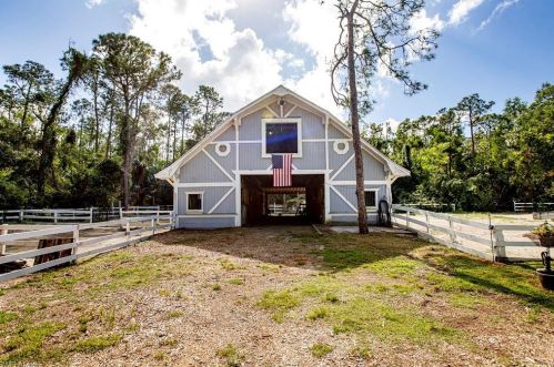 3400 25th Ave, Naples FL  34117-7122 exterior