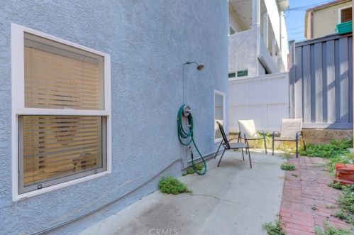 212 41st St, Manhattan Beach CA  90266-3141 exterior