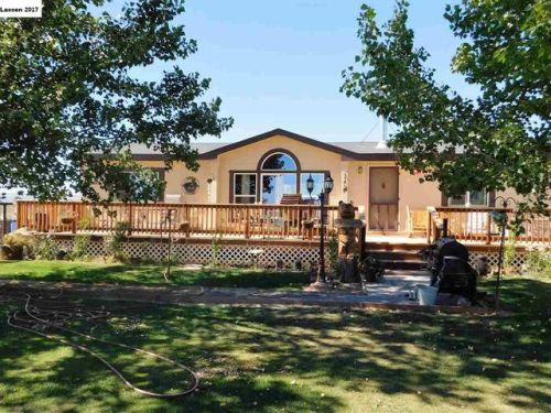 722 Alexander Ln, Standish, CA