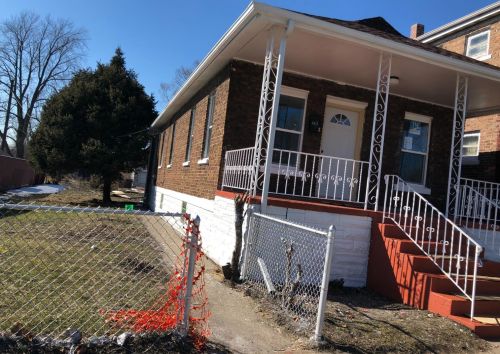 1314 Lincoln St, Gary IN  46407-1046 exterior