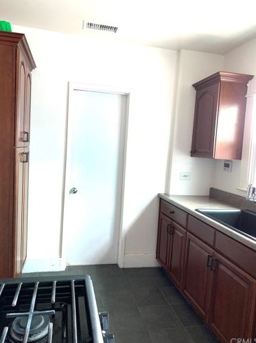 414 23rd St, Long Beach CA  90806-4404 exterior