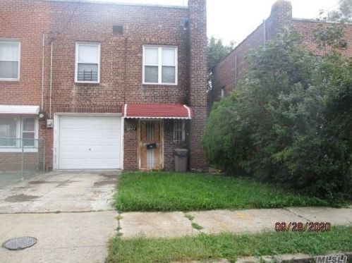 102-25 188th St, Jamaica, NY 11423-1063