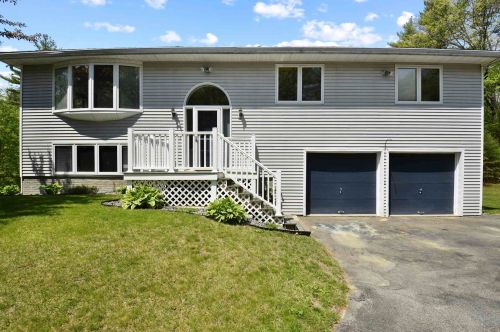 54 Pierce Rd, Fitzwilliam NH  03447-3430 exterior