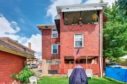 2816 Churchview Ave, Pittsburgh PA  15227-4143 exterior