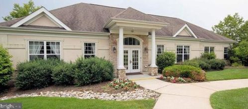 546 Masterson Ct, Trenton NJ  08618-1448 exterior