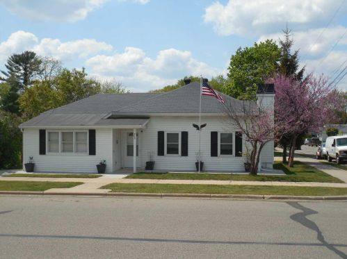 903 Hollister Ave, Tomah, WI 54660-1933