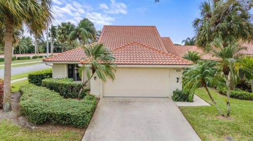2800 Gettysburg Ln, West Palm Beach, FL 33409-7212