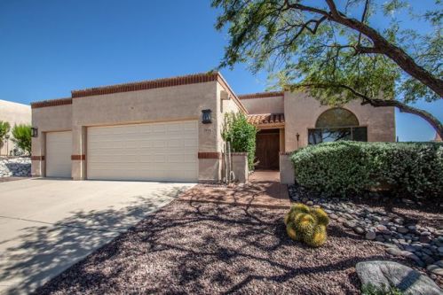 5446 Highpoint Ct, Tucson, AZ 85718-5446