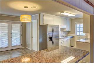 1914 Wentworth Dr, Montgomery, AL 36106-3231