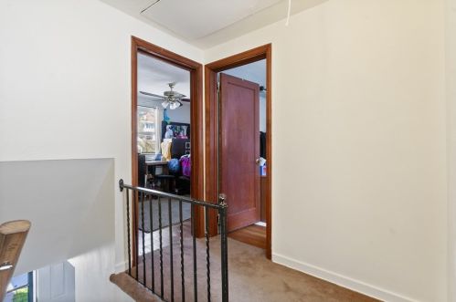 2914 Brentwood Ave, Pittsburgh PA  15227-2528 exterior