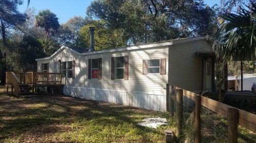 28405 175th St, Umatilla, FL 32784-9419