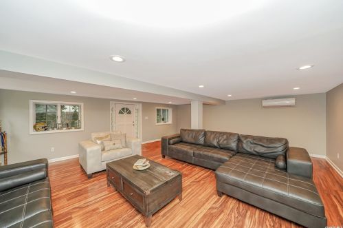 53 Rogues Path, Huntington Station NY  11746-2736 exterior