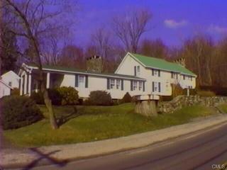 52 King St, Danbury CT  06811-3440 exterior