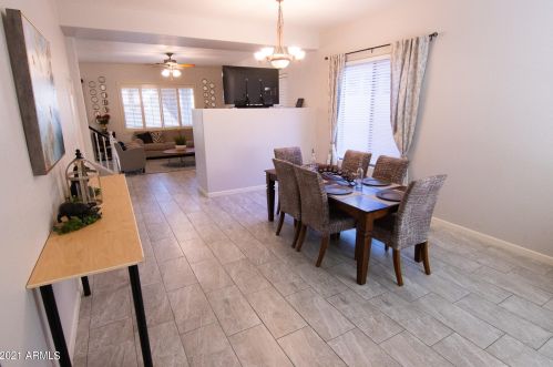 1965 Periwinkle Way, Chandler, AZ 85248-4268