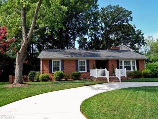 1617 Wilton Dr, Greensboro, NC 27408-4324