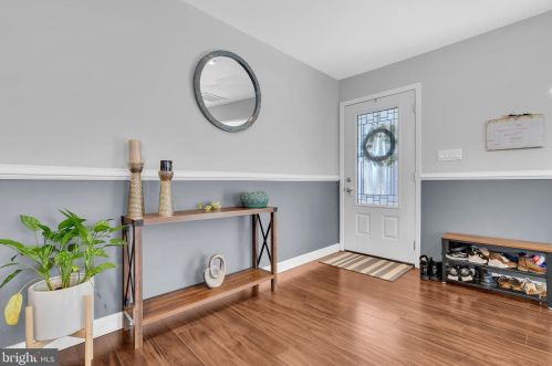 71 Harrington Cir, Willingboro NJ  08046-1823 exterior