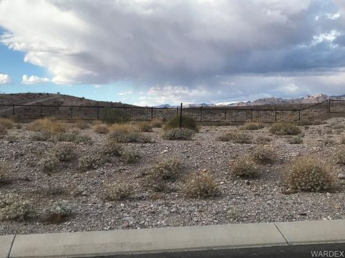 3095 Sidewheel Dr, Bullhead City, AZ