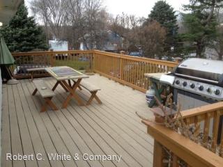725 Pine Rock Ave, New Haven CT  06514-3814 exterior