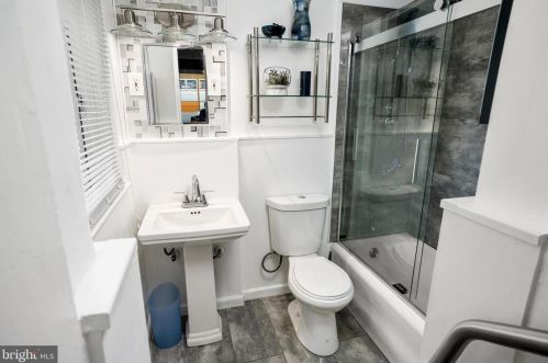 848 Riverside Ave, Trenton NJ 08618-5318 exterior