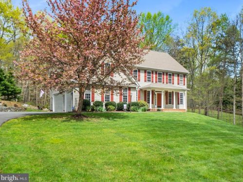 8317 Harrison Ct, Fredericksburg, VA 22407-1906