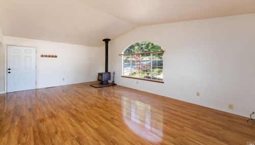 27841 Poppy Dr, Willits CA  95490-9060 exterior