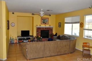 19245 Strout Ln, Riverside, CA 92508-6611