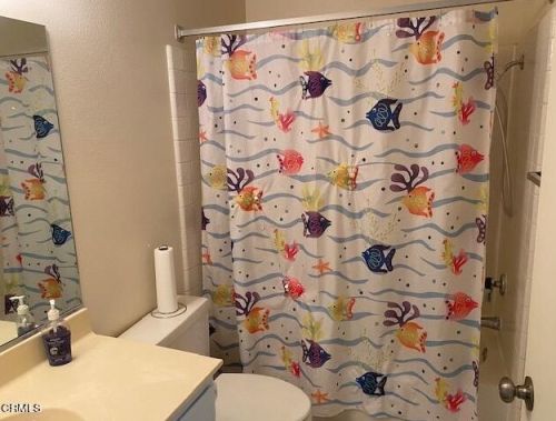 760 Nandina Pl, Oxnard CA  93036-1967 exterior