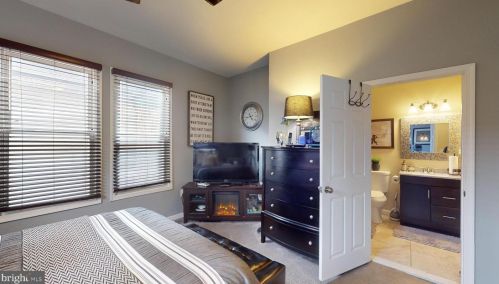 2251 Mount View Pl, Washington DC  20020-5219 exterior