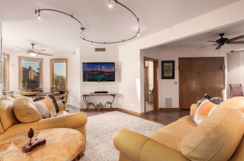 15253 12 St, Phoenix AZ 85086-7358 exterior