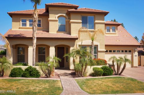 2451 Roanoke St, Gilbert, AZ 85295-2369