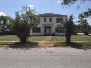 404 Mcintyre Ave, Taft, TX 78390-2822