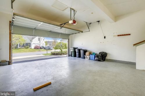 39 Houser Dr, Lovettsville VA  20180-8631 exterior