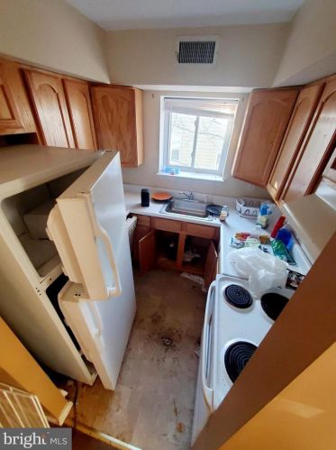 8030 Ditman St, Philadelphia PA  19136-4435 exterior