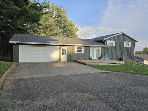 487 Pleasant Grove Rd, Zanesville, OH 43701-3936