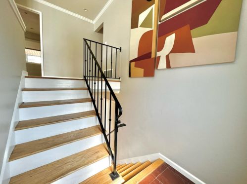 30588 Treeview St, Hayward, CA 94544-7409