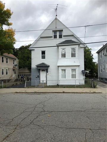 136 Prudence Ave, Providence, RI 02909-5435