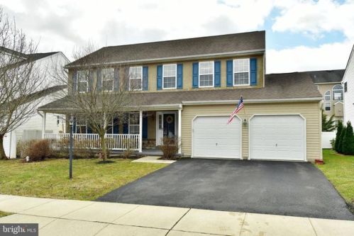 106 Holbrook Ln, Gilbertsville, PA 19525-9358