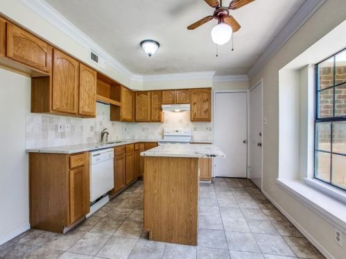 902 Rocky Creek Ln, Allen TX  75002-2931 exterior