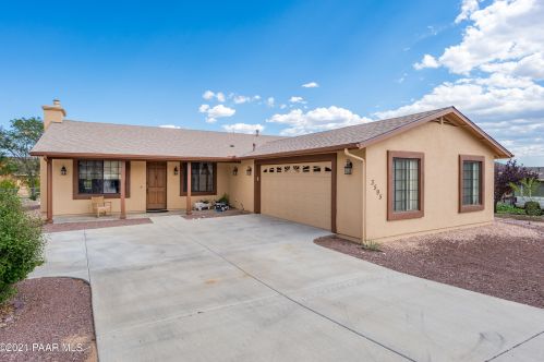 3595 Grey Fox Dr, Chino Valley, AZ 86323-8921