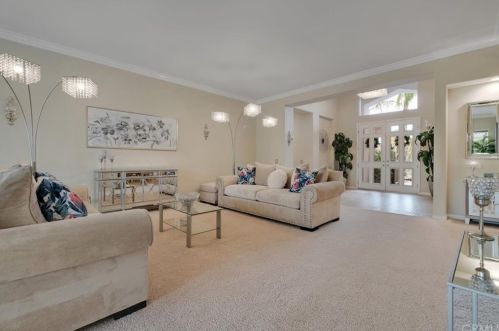 15 Napoleon Rd, Rancho Mirage CA  92270-2715 exterior