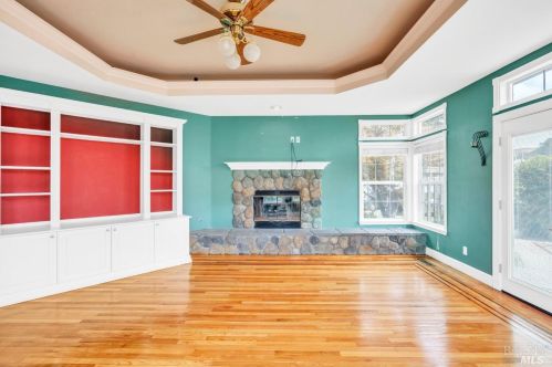 4084 Marcas St, Pinole CA  94564-1026 exterior