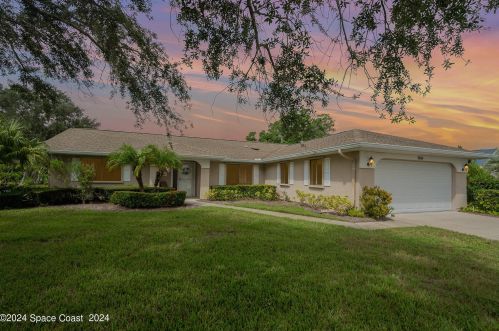 1110 Continental Ave, Melbourne, FL 32940-6742
