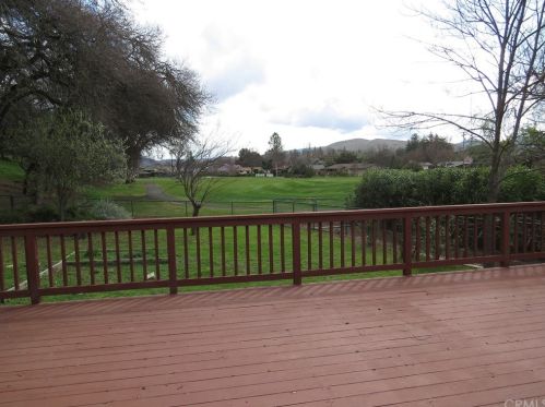 18670 Maple Leaf Ct, Middletown CA  95467-8528 exterior