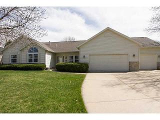 3425 Jonquil Ln, Midway, IA 52302-1768