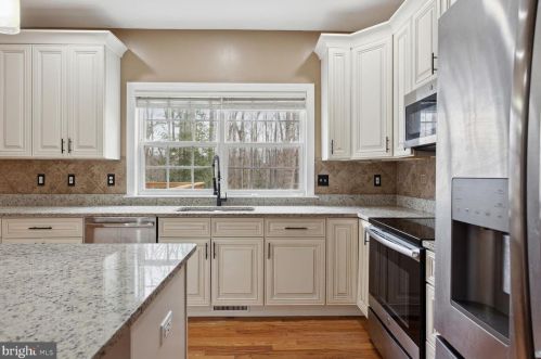 10141 Shawnee Ln, Spotsylvania VA  22553-3778 exterior